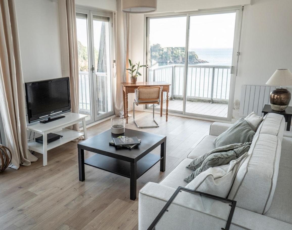 Appartement Pied Dans L'Eau - La Comtesse Saint-Quay-Portrieux Exteriér fotografie